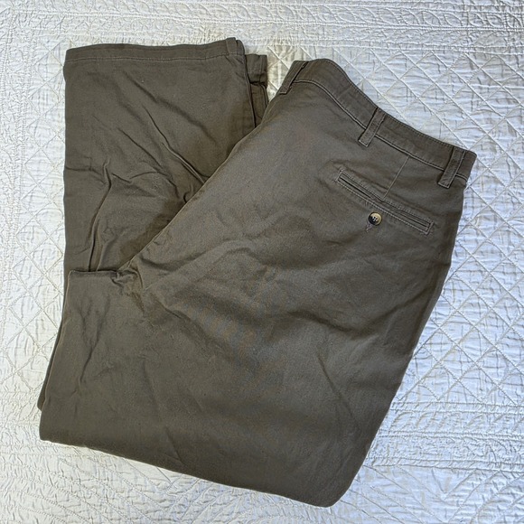 Wrangler Other - Wrangler Comfort Solutions Series Mens 46x30 Pants Tan Khaki Cotton Blend Casual